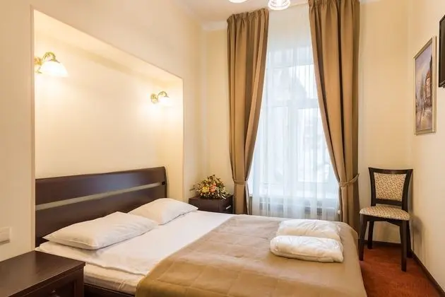 Standard Tek Büyük Yataklı Oda