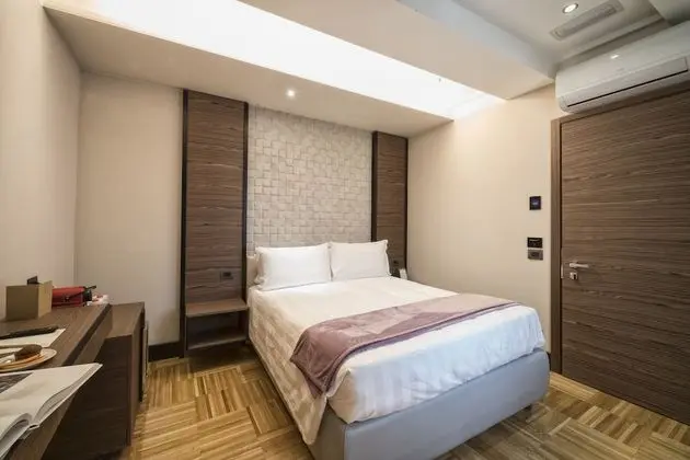 Tek Büyük Yataklı Oda (Small)