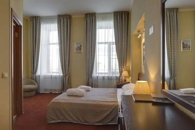 Comfort Tek Büyük Yataklı Oda