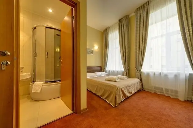 Comfort Tek Büyük Yataklı Oda