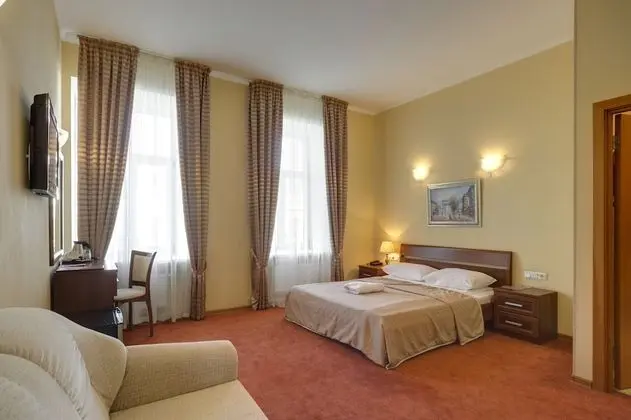 Superior Oda, Şehir Manzaralı