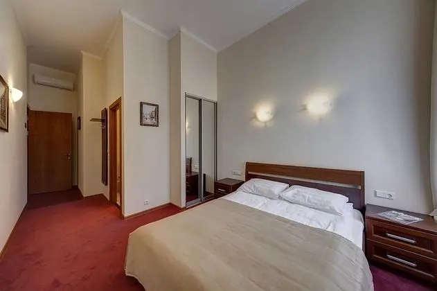 Comfort Tek Büyük Yataklı Oda