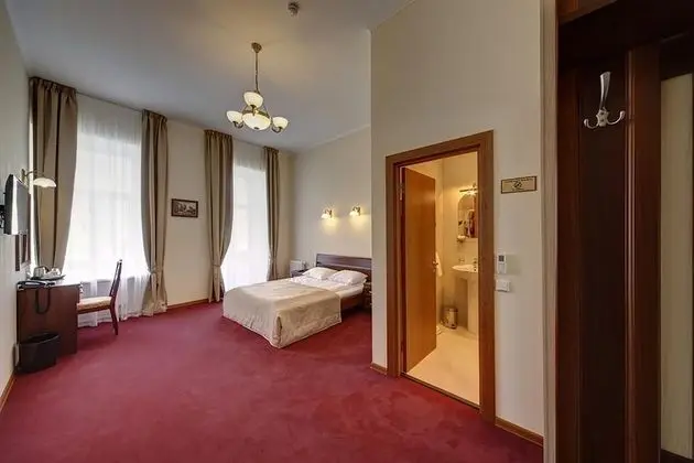 Superior Oda, Balkon, Nehir Manzaralı