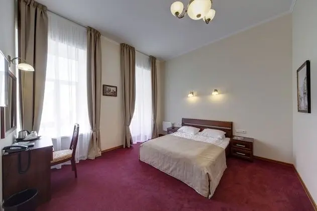 Superior Oda, Balkon, Nehir Manzaralı