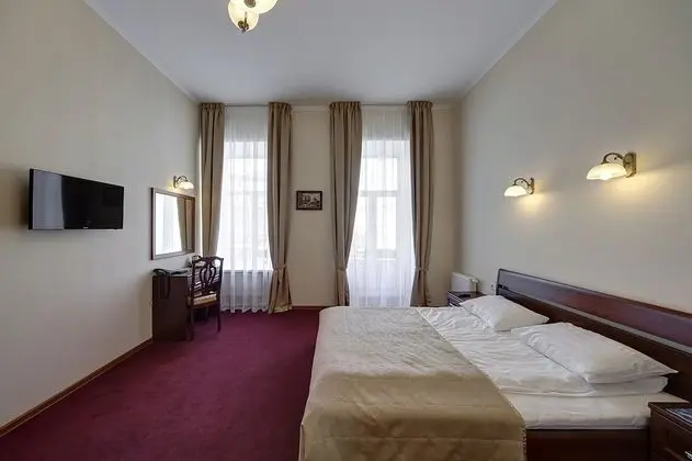 Superior Oda, Balkon, Nehir Manzaralı