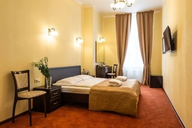 Comfort Tek Büyük Yataklı Oda