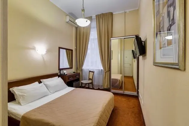 Comfort Tek Büyük Yataklı Oda