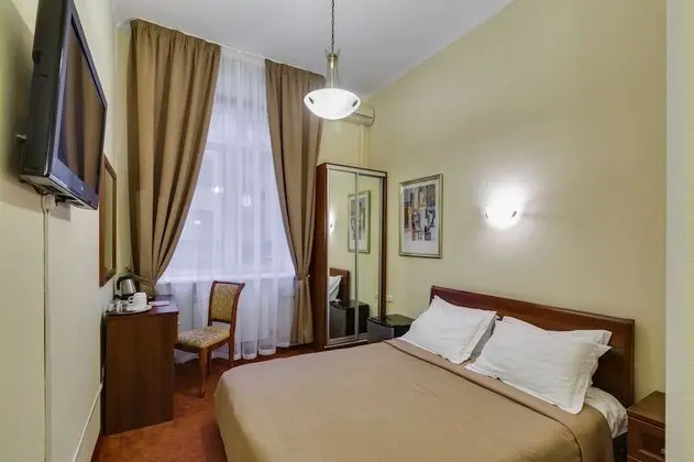 Comfort Tek Büyük Yataklı Oda