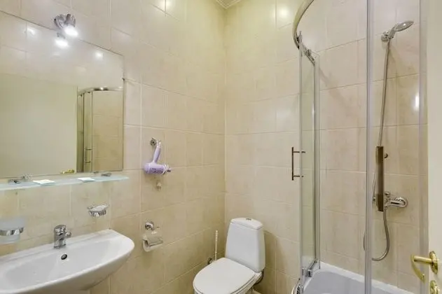 Comfort Tek Büyük Yataklı Oda