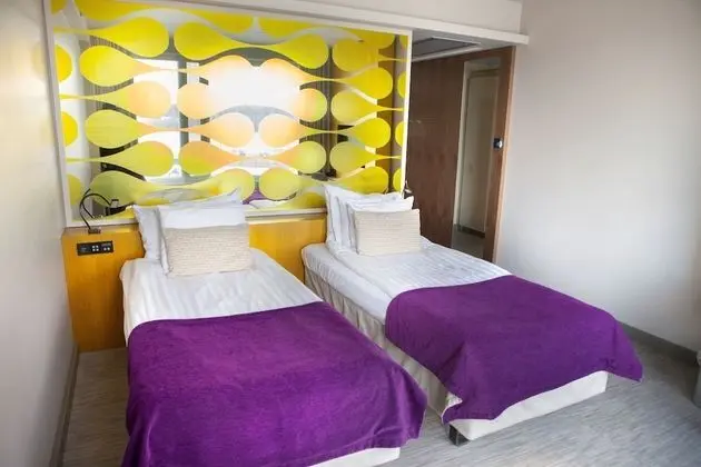 Solo Twin Room