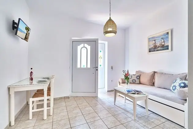 Apart Daire, Balkon (Upper floor)