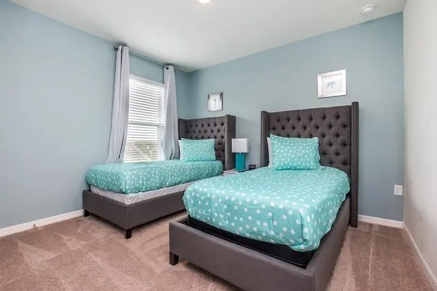 Villa (5226WILDWOOD)