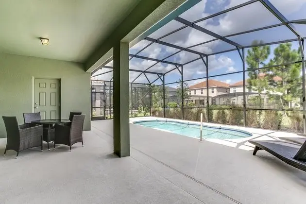 Villa (5226WILDWOOD)