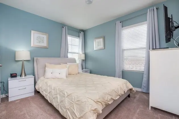 Villa (5226WILDWOOD)