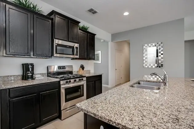 Villa (5226WILDWOOD)
