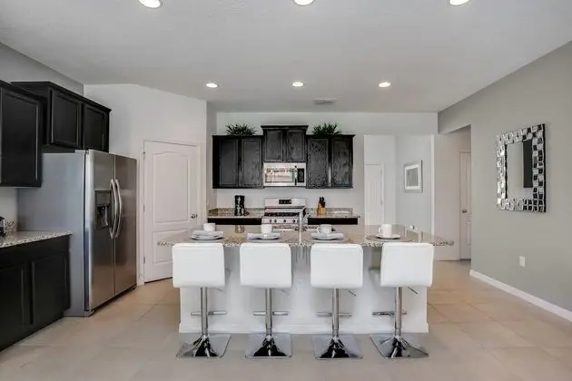 Villa (5226WILDWOOD)