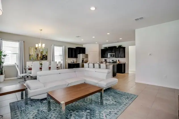 Villa (5226WILDWOOD)