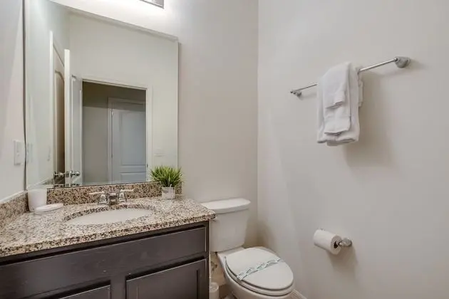 Villa (5226WILDWOOD)