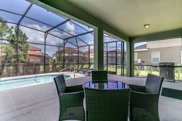 Villa (5226WILDWOOD)