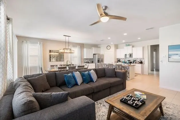Ev (Fantastic - Brand New 7Bed 5Bath w Po)