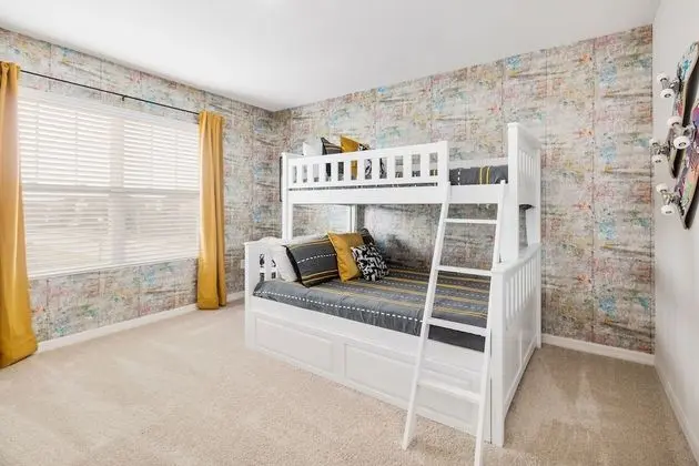 Ev (Fantastic - Brand New 7Bed 5Bath w Po)