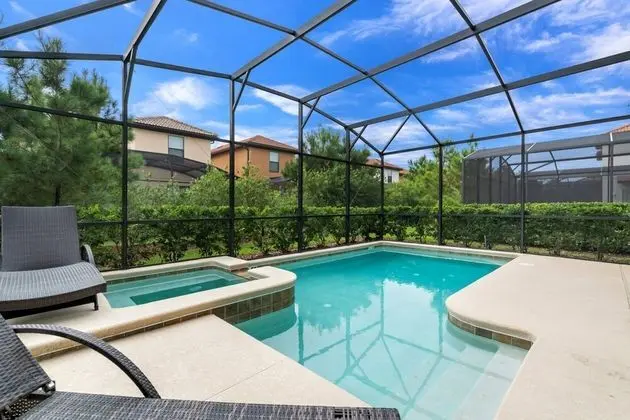 Villa (5481SOLCIR)