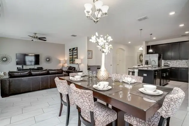 Villa (5481SOLCIR)