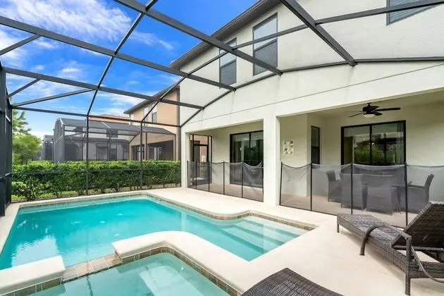 Villa (5481SOLCIR)