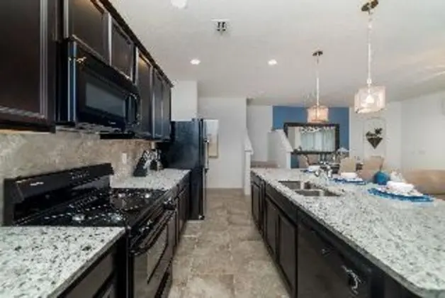 TOWNHOME