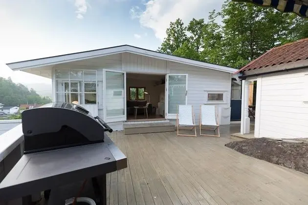 Kulübe (2 bedrooms & sleeping alcove)