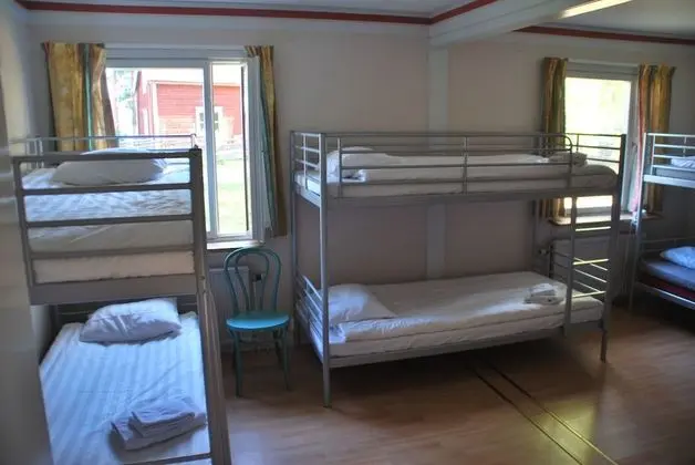 Family Oda, Birden Çok Yatak, Göl Manzaralı