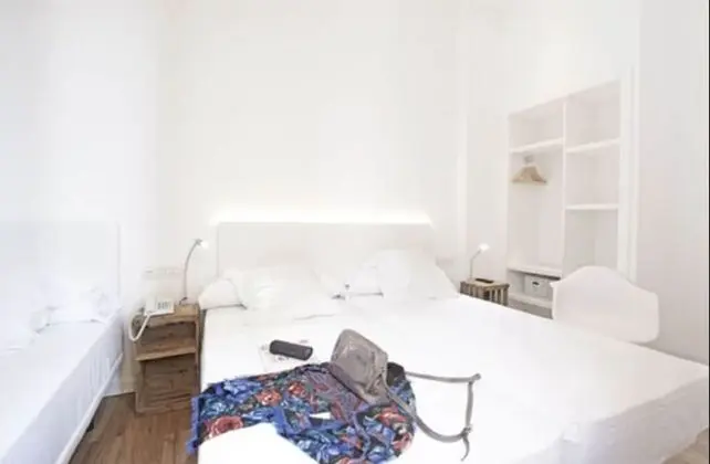 Üç Kişilik Oda, Balkon