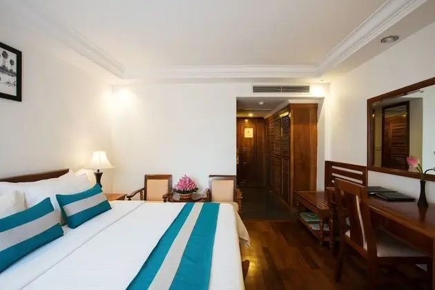 Deluxe Tek Büyük Yataklı Oda, Balkon