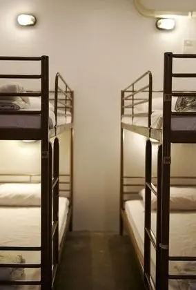 6-Bed Mixed Dormitory