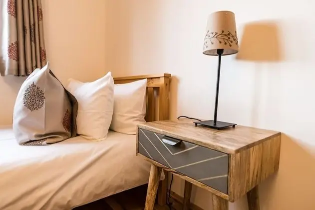 Kır Evi, 3 Yatak Odası (The Barn)