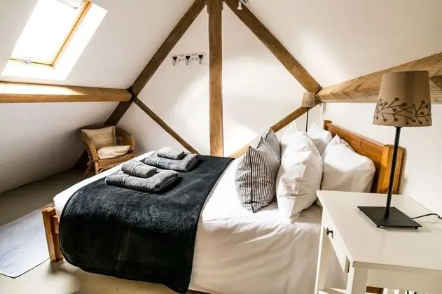 Kır Evi, 3 Yatak Odası (The Barn)