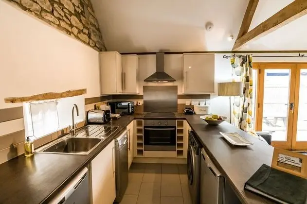 Kır Evi, 3 Yatak Odası (The Barn)