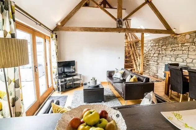 Kır Evi, 3 Yatak Odası (The Barn)