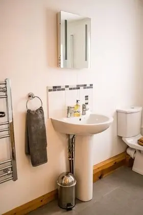 Kır Evi, 3 Yatak Odası (The Barn)