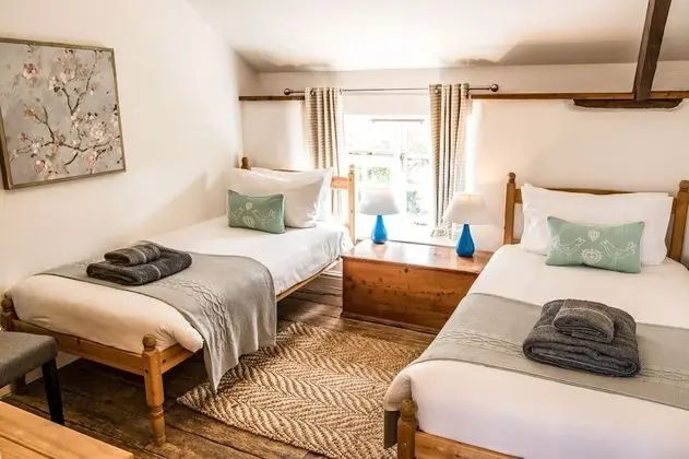 Kır Evi, 3 Yatak Odası (The Old Mill)