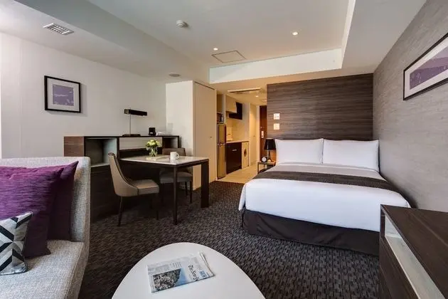 Comfort Tek Büyük Yataklı Oda