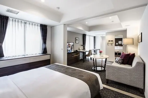 Deluxe Tek Büyük Yataklı Oda