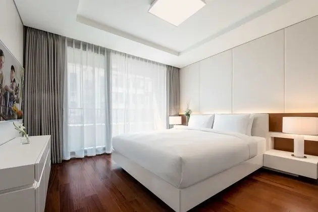 Family Suite (Stay for 5 people, Extra person charge) : Pool Access for 5/Bathtub