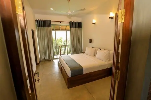 Deluxe Tek Büyük Yataklı Oda, 1 En Büyük (King) Boy Yatak, Balkon, Havuz Manzaralı