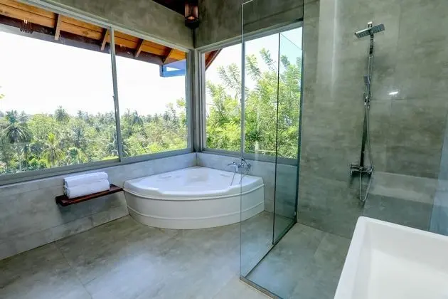 Superior Tek Büyük Yataklı Oda, 1 En Büyük (King) Boy Yatak, Balkon, Dağ Manzaralı