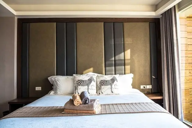 Design Tek Büyük Yataklı Oda, 1 En Büyük (King) Boy Yatak, Balkon, Okyanus Manzaralı
