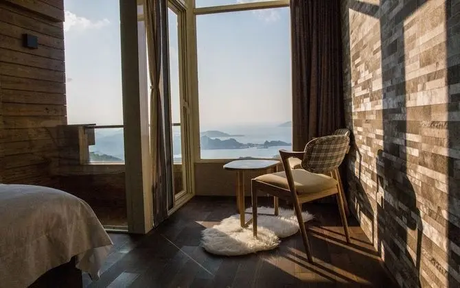 Design Tek Büyük Yataklı Oda, 1 En Büyük (King) Boy Yatak, Balkon, Okyanus Manzaralı