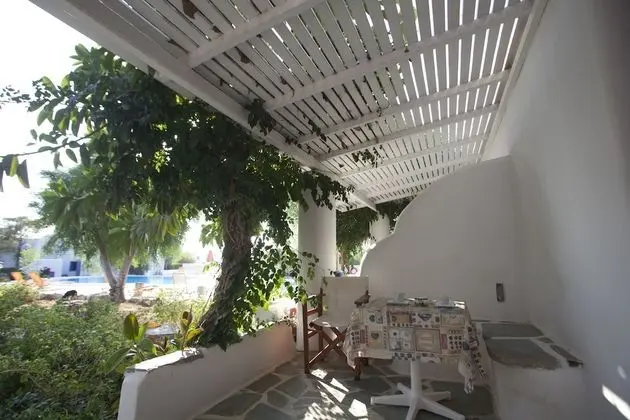 Stüdyo, Havuz Manzaralı (two persons)