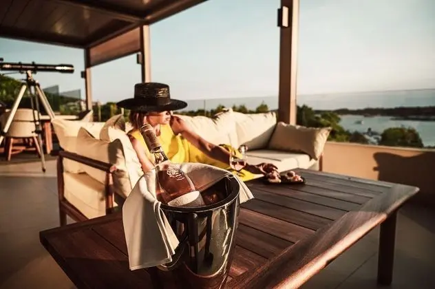 Çatı Katı Süiti (Penthouse), Deniz Manzaralı