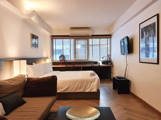 No.1 Suite Escape : King bed + Sofa bed